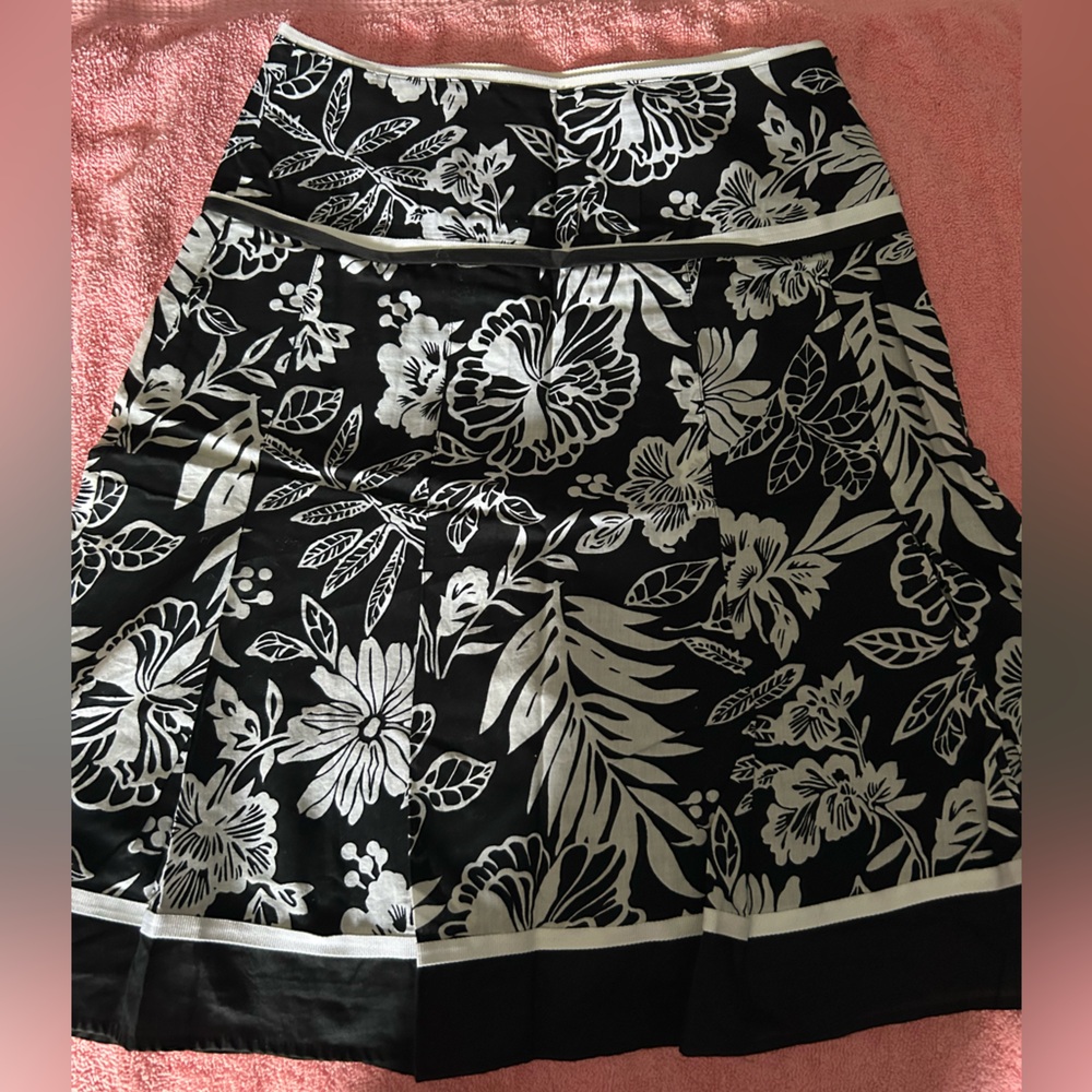 Esprit Black and White A-Line Skirt